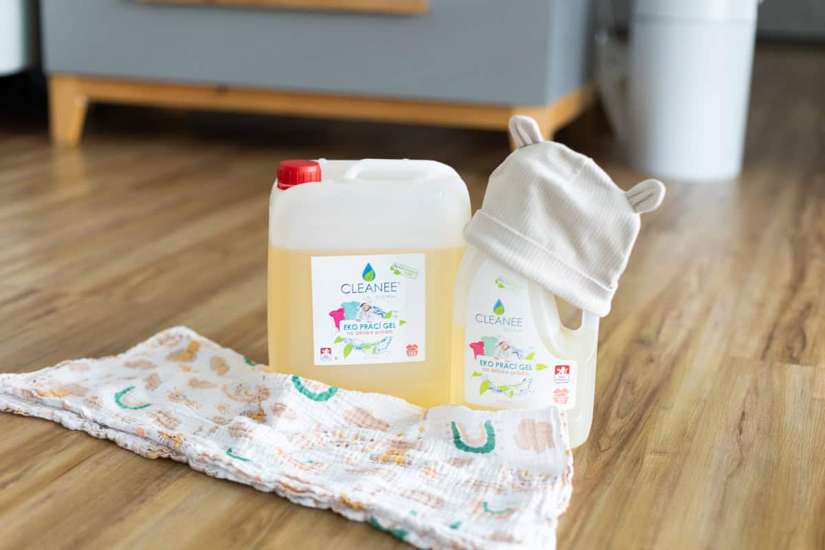 Recenze: prací gel na dětské prádlo CLEANEE