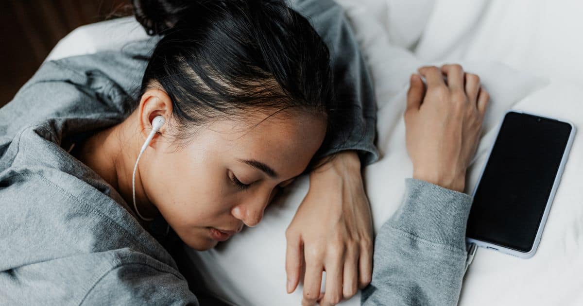 Dopřejte si konečně kvalitní spánek, vyhněte se modrému světlu a usínejte bez problémů